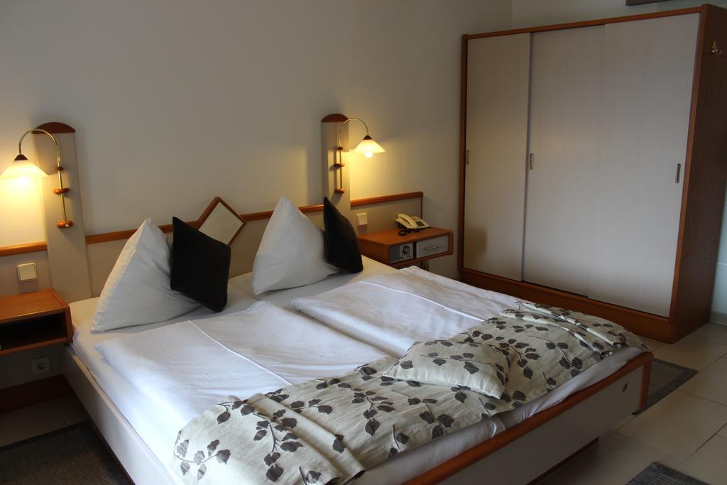 Seehotel Paulitsch Фельден-ам-Вёртер-Зе Номер фото